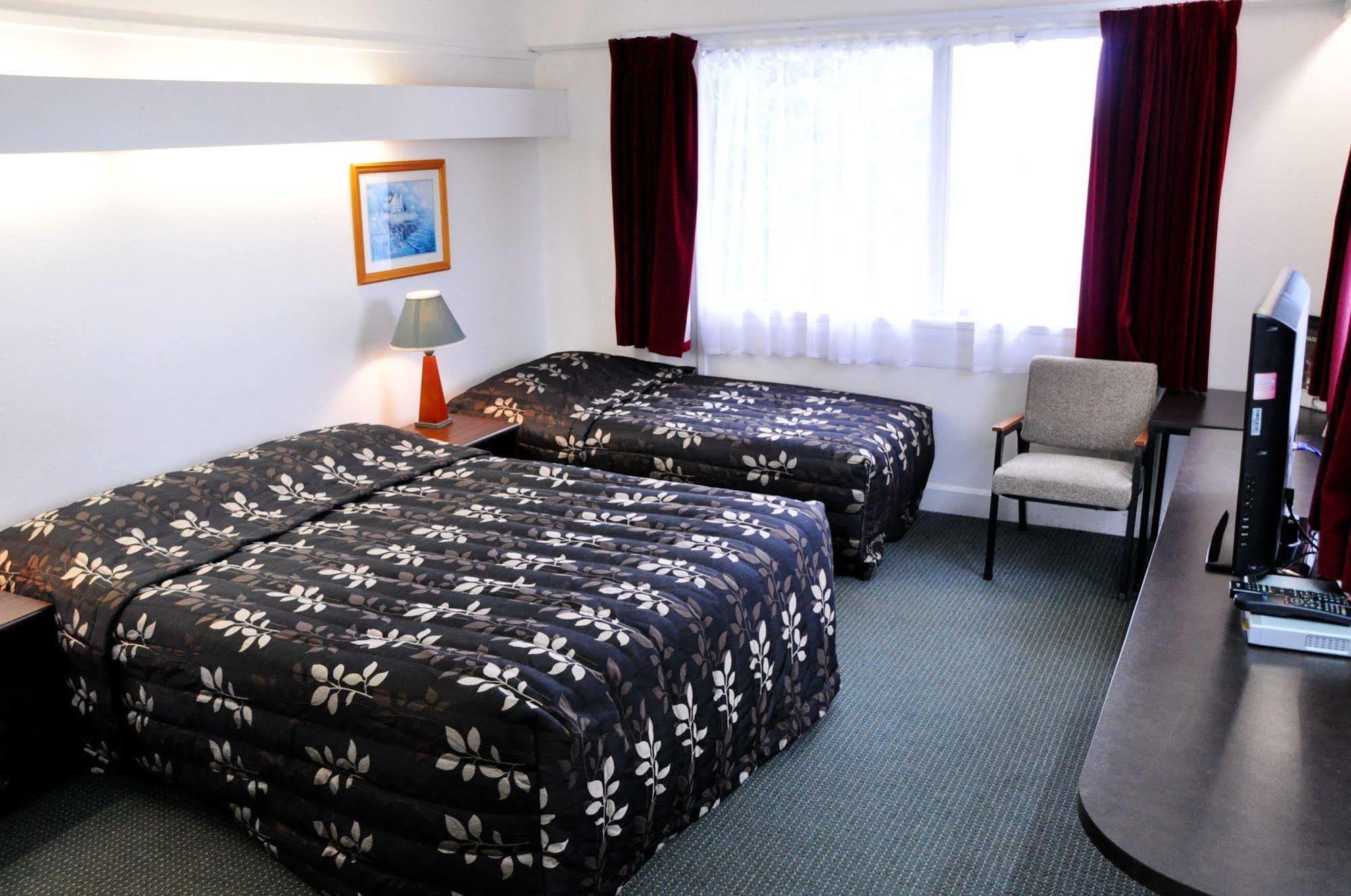 Braemar Motor Inn New Plymouth Dış mekan fotoğraf